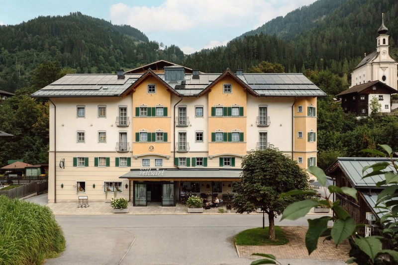 hotelansicht sommer