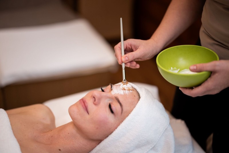 Therme Laa Pfanzl Media